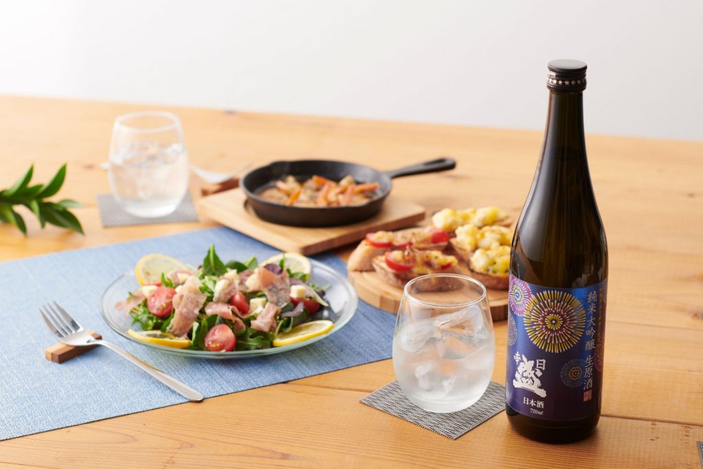 食卓に並ぶ「日本盛 純米大吟醸生原酒」